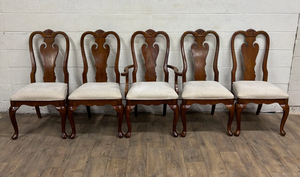 Vintage Universal Furniture Queen Anne Style Dining Chairs - Set of 5