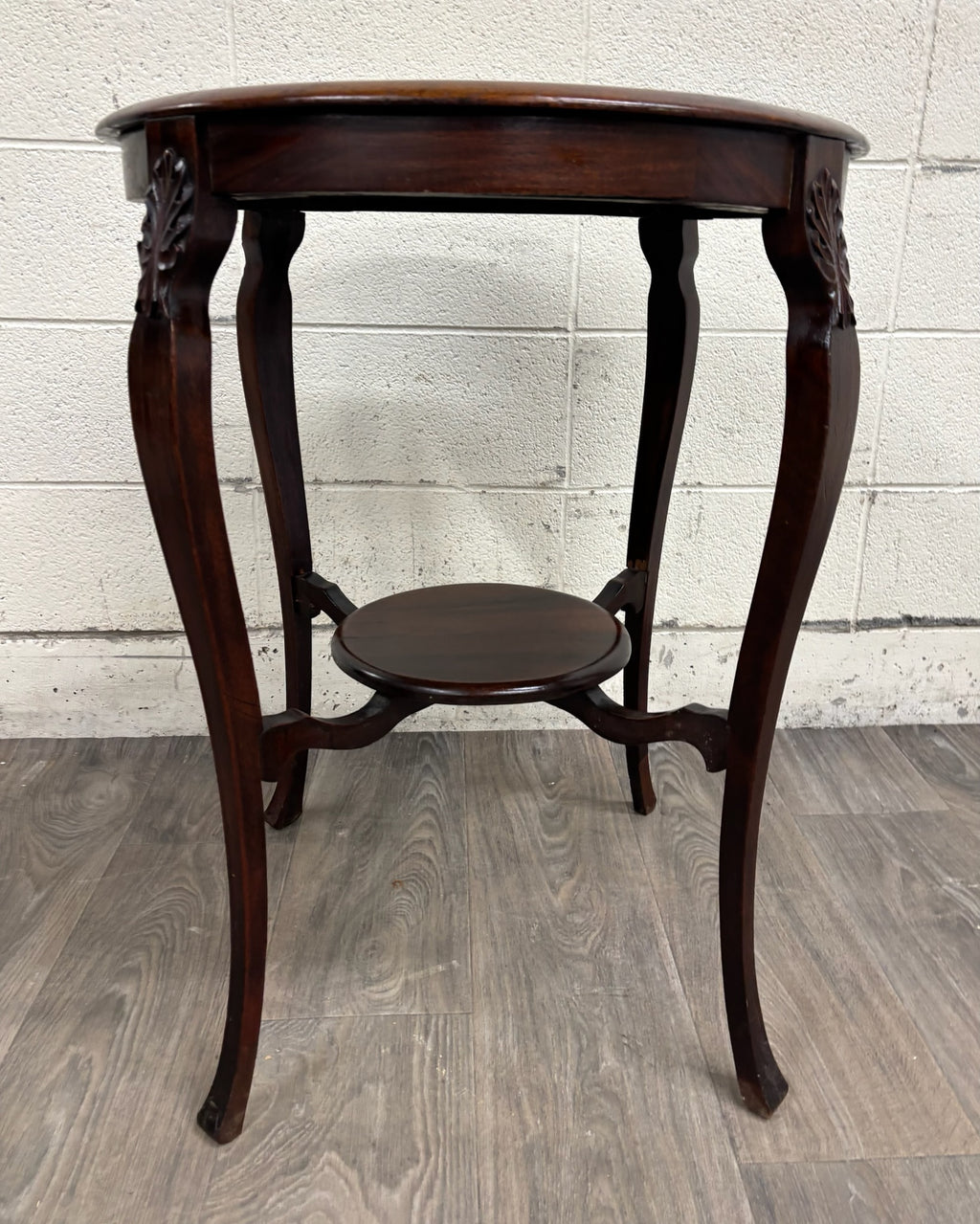 Antique Victorian Walnut Round Parlor Table Lamp Table