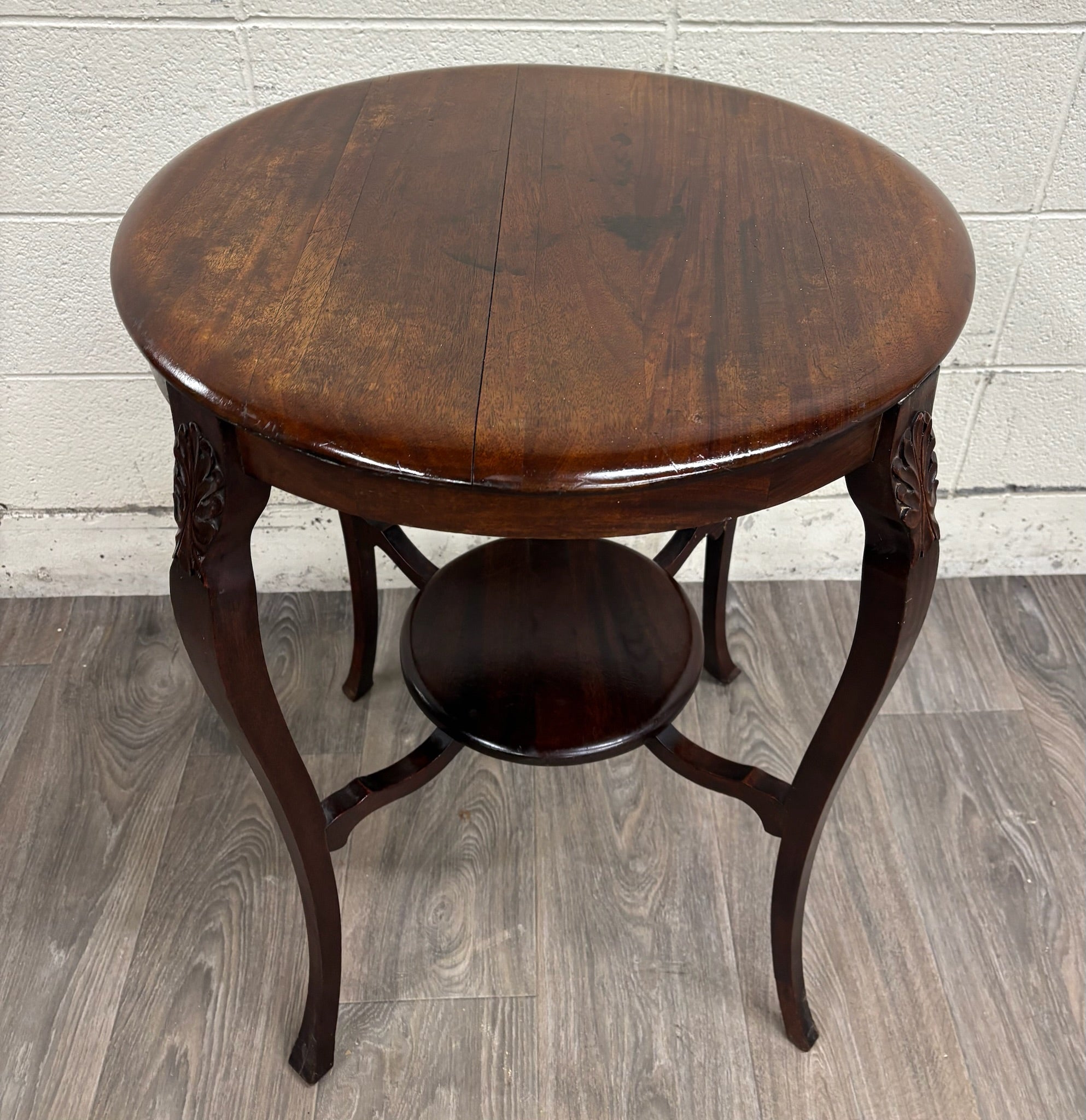 Antique Victorian Walnut Round Parlor Table Lamp Table