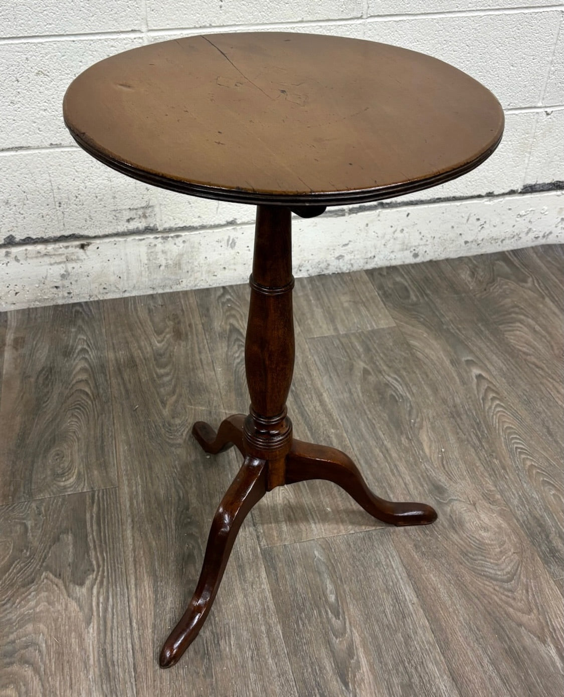 Antique 19th Century Mahogany Tilt Top Tea Occasional Pedestal Tripod Table