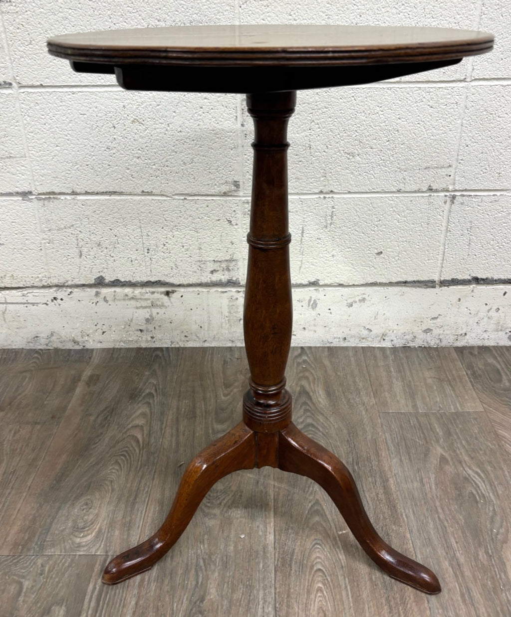 Antique 19th Century Mahogany Tilt Top Tea Occasional Pedestal Tripod Table