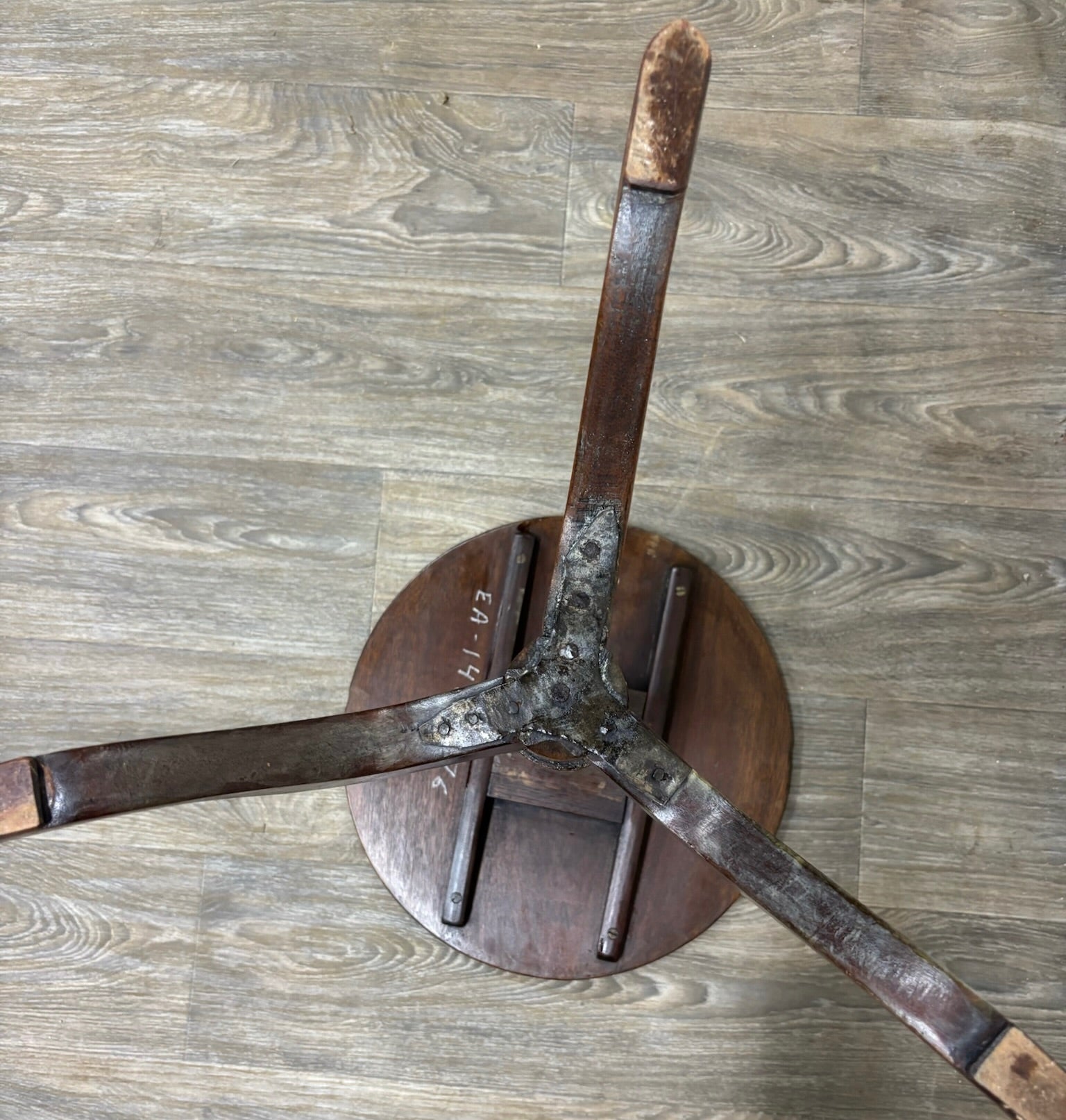 Antique 19th Century Mahogany Tilt Top Tea Occasional Pedestal Tripod Table