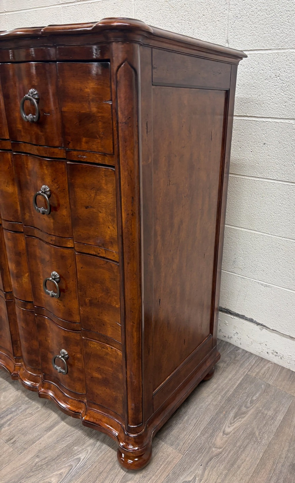 Highland House European Excursions Block Front Master Chest