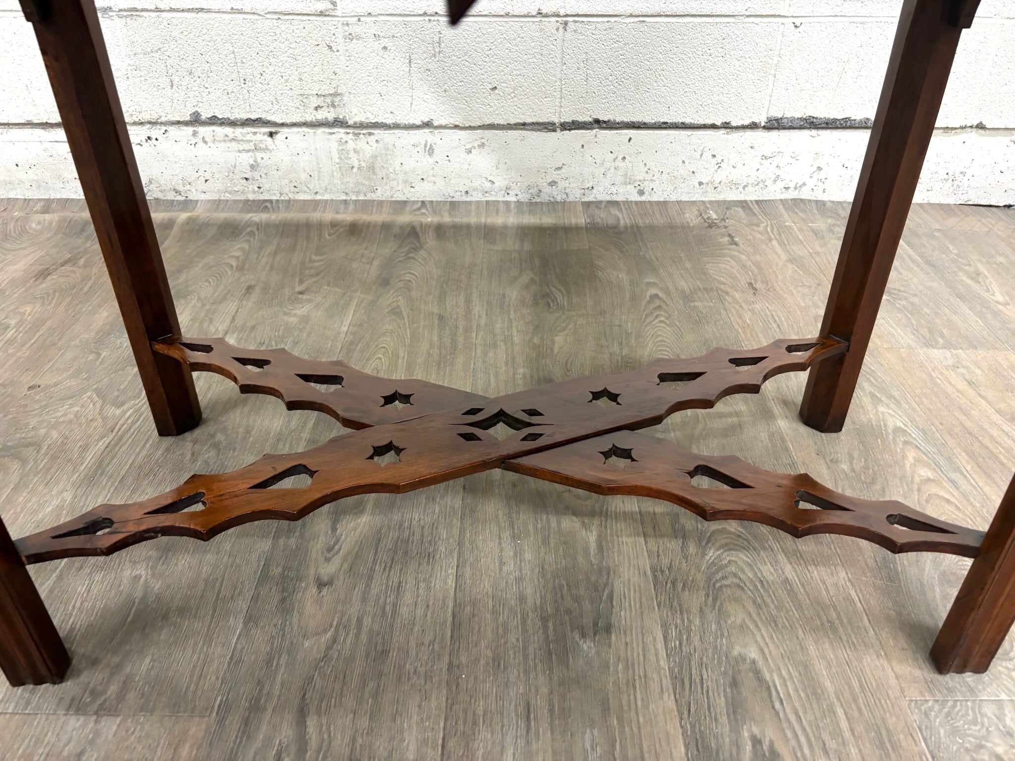 Antique George III Chippendale Style Mahogany Drop Leaf Table