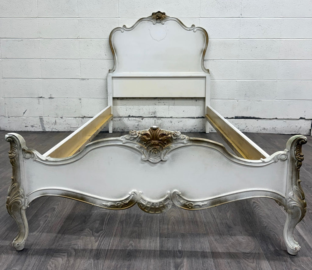 Vintage Twin Size Winnebago Manufacturing Co French Provincial Rococo Style Bed