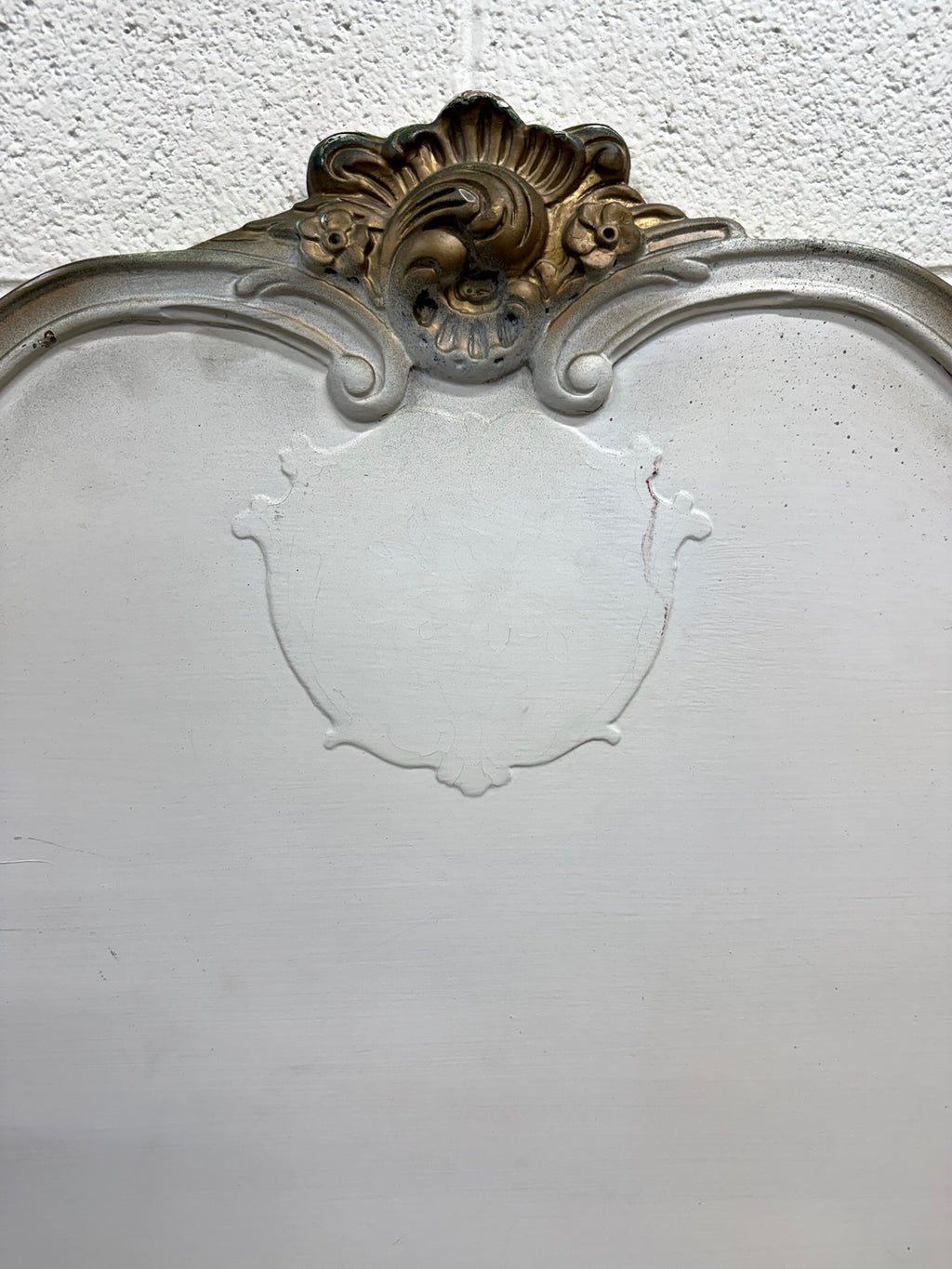 Vintage Twin Size Winnebago Manufacturing Co French Provincial Rococo Style Bed