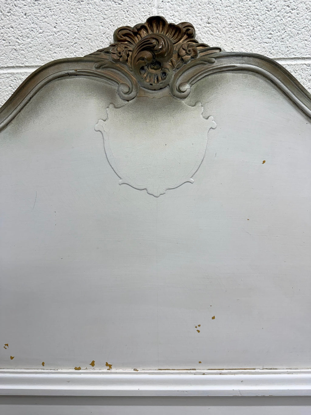 Vintage Twin Size Winnebago Manufacturing Co French Provincial Rococo Style Bed
