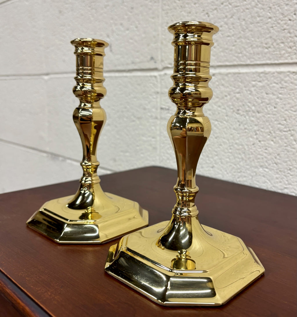 Vintage Baldwin Solid Brass Colonial Williamsburg / Federal Candlesticks - Pair