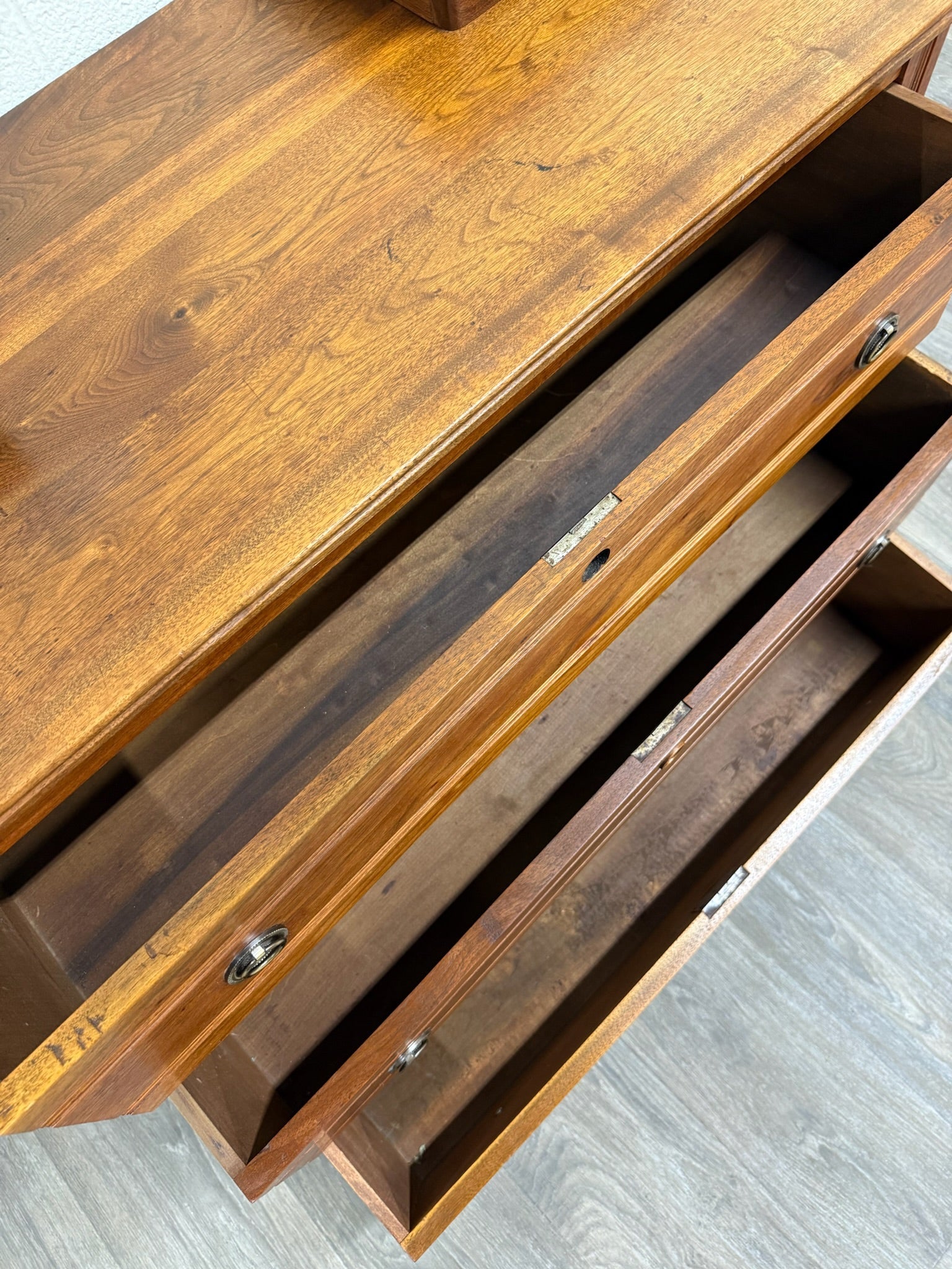 Antique Abernathy Furniture Co. 19th Century Victorian Walnut Chest of Drawers