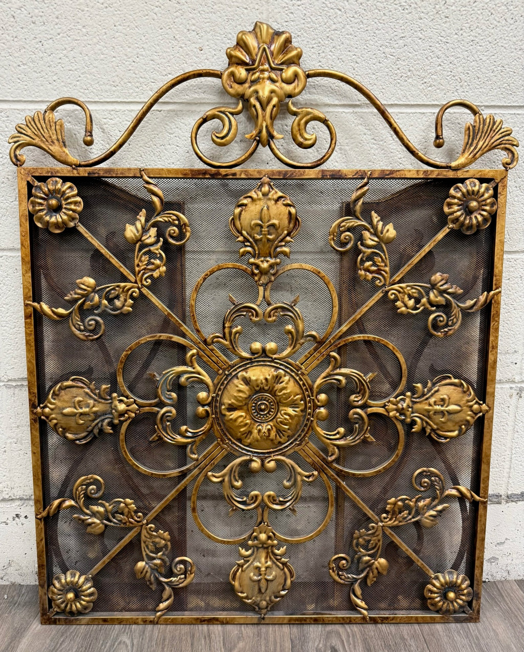 Vintage Hollywood Regency / Rococo Revival Folding Fireplace Screen