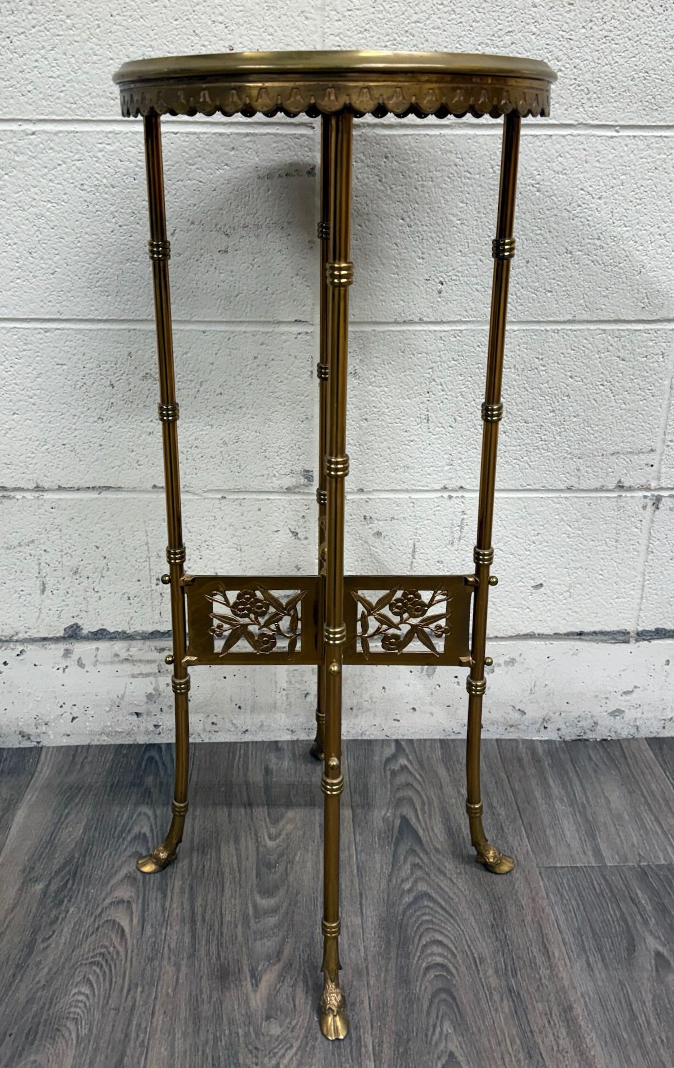 Vintage Hollywood Regency Chinoiserie Style Brass Plant Stand Accent Table