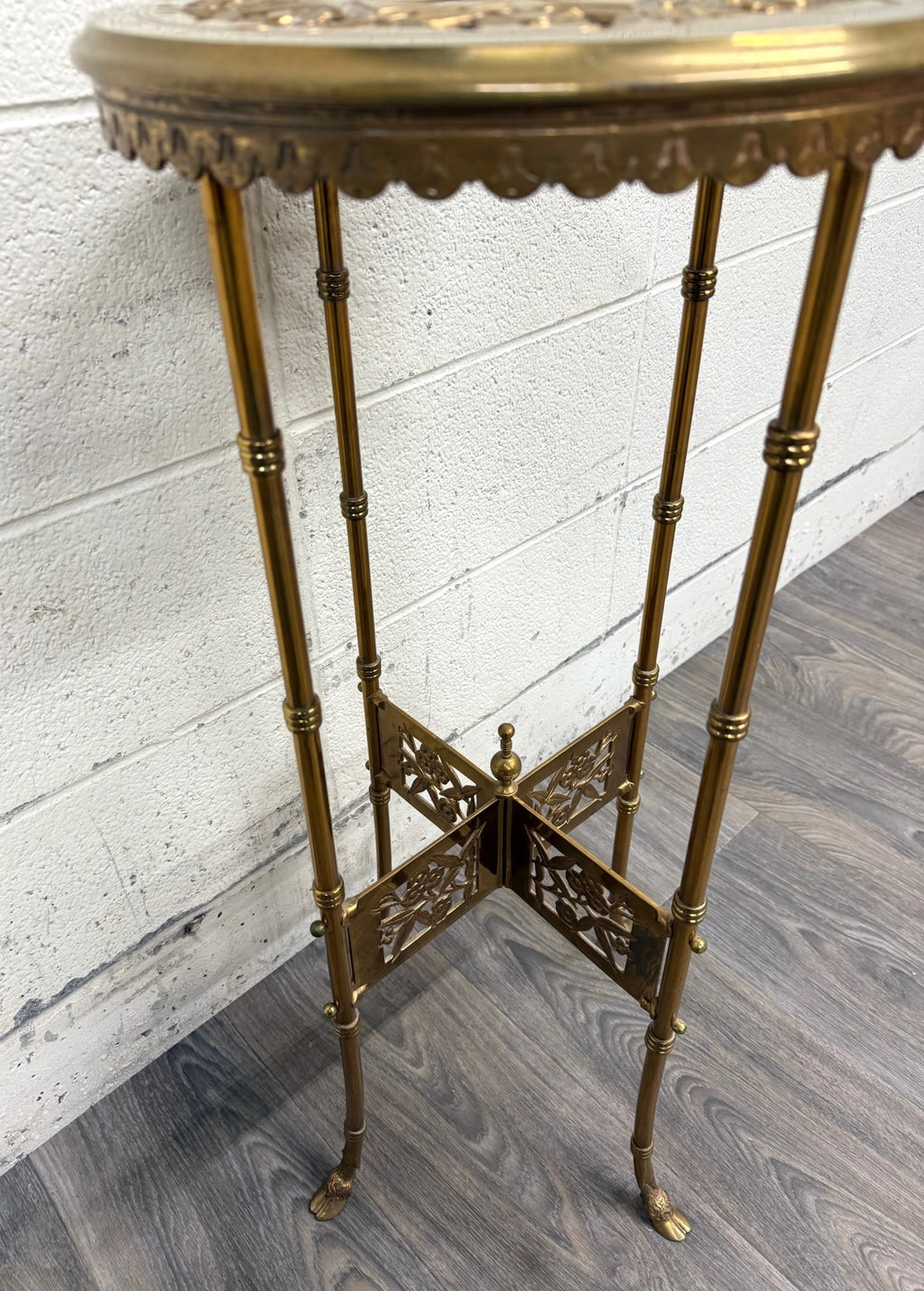 Vintage Hollywood Regency Chinoiserie Style Brass Plant Stand Accent Table