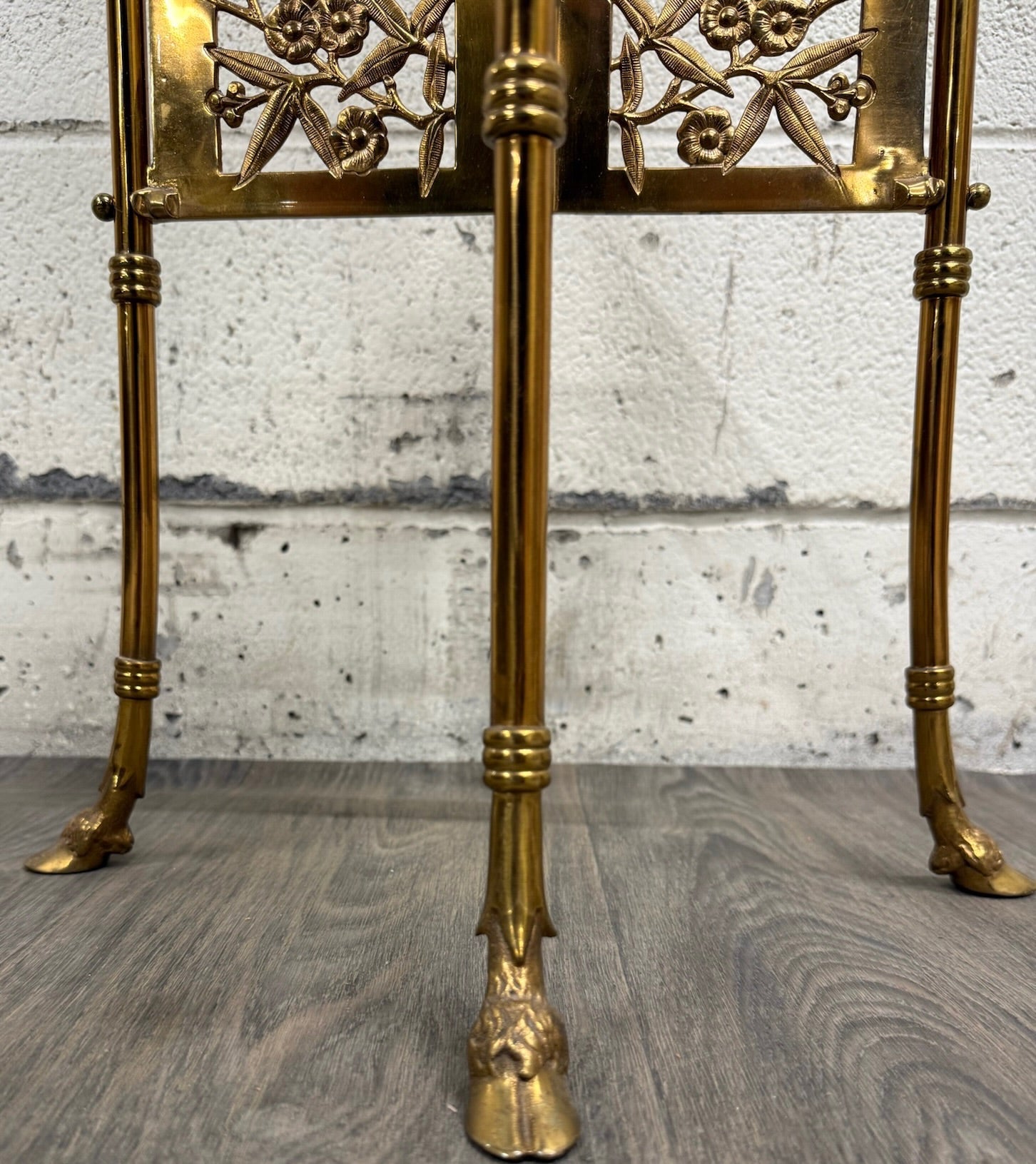 Vintage Hollywood Regency Chinoiserie Style Brass Plant Stand Accent Table