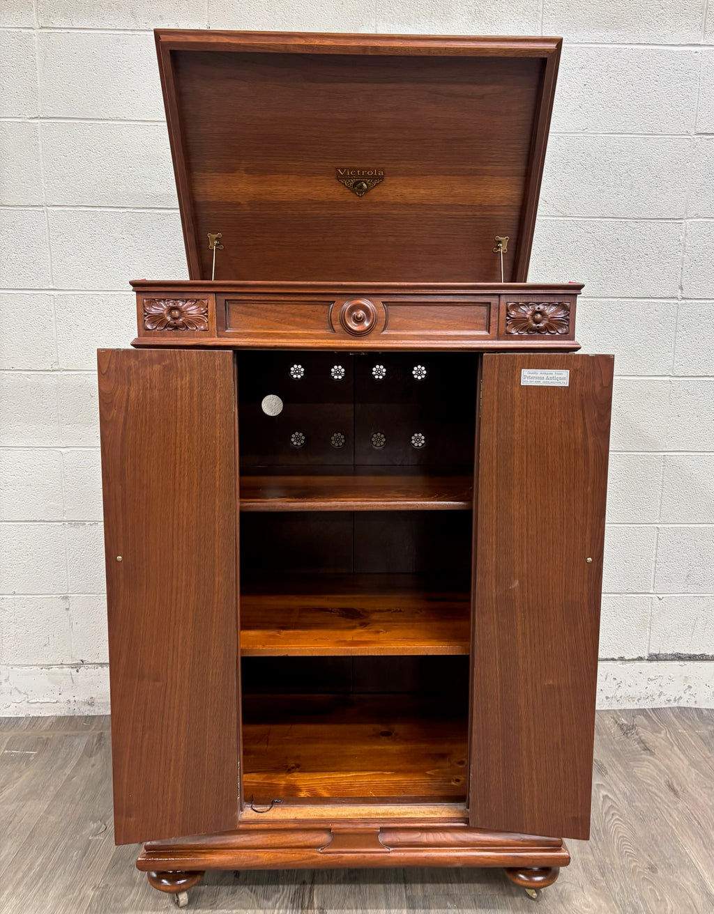 Antique Victor Victrola Orthophonic Floral Carved Walnut Credenza Cabinet