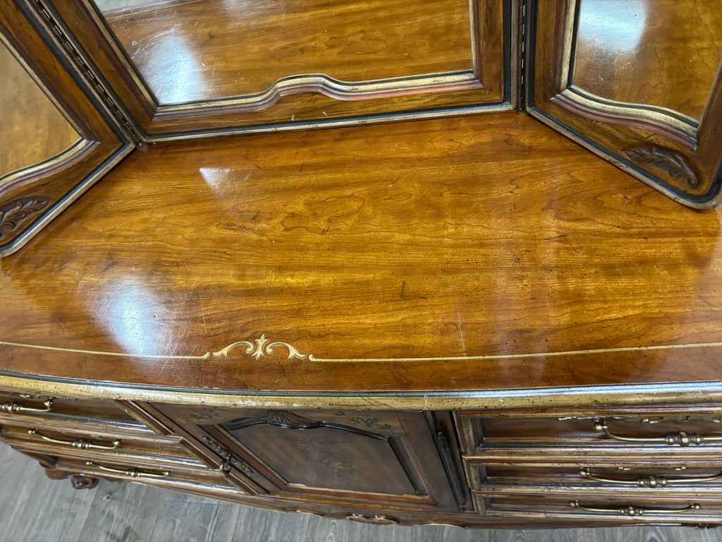 Vintage Drexel Heritage Brittany Collection French Provincial Louis XV Dresser