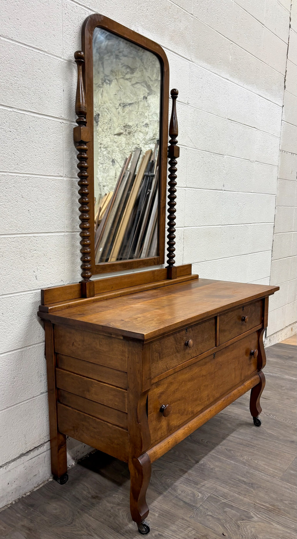 Antique American Victorian Dresser with Tall Removable Swivel Mirror