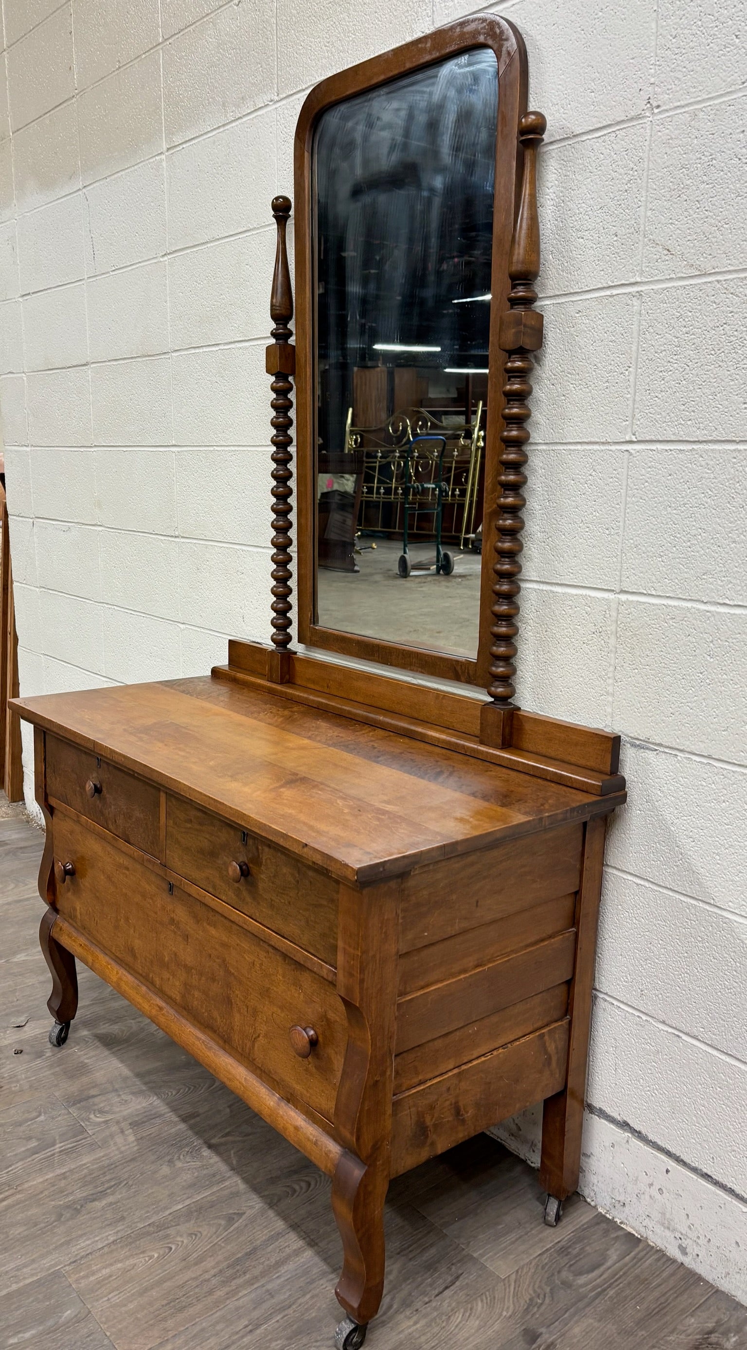 Antique American Victorian Dresser with Tall Removable Swivel Mirror