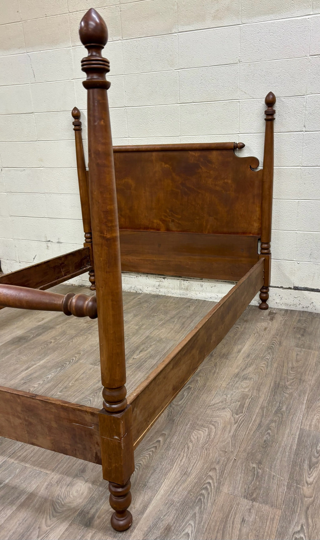 Antique Full Size American Empire Style Burl Grain Four Poster Bed