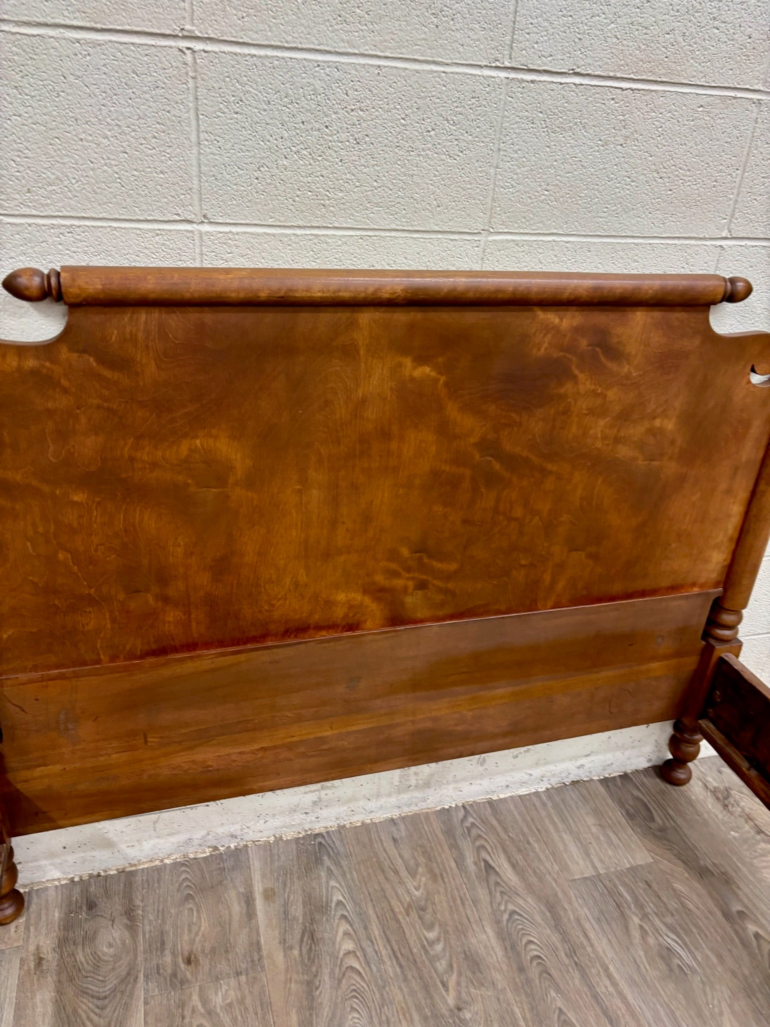 Antique Full Size American Empire Style Burl Grain Four Poster Bed