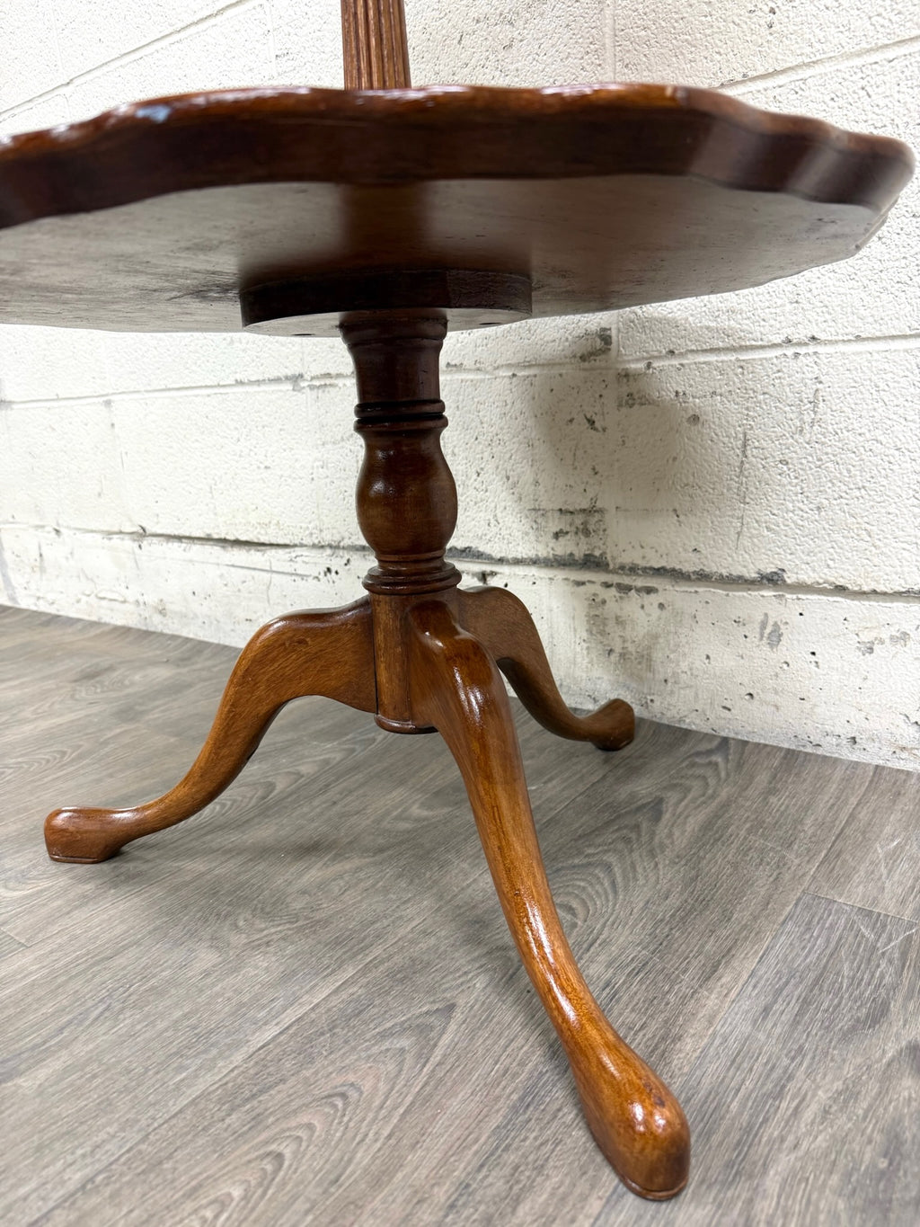 Antique Georgian Revival Queen Anne Style Mahogany Dumbwaiter Serving Tray Table
