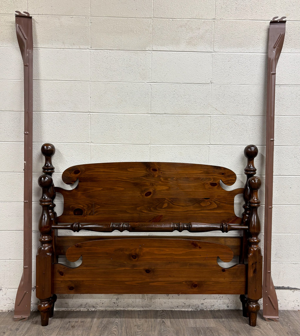 Vintage Full Size Solid Pine Cannonball Poster Bed