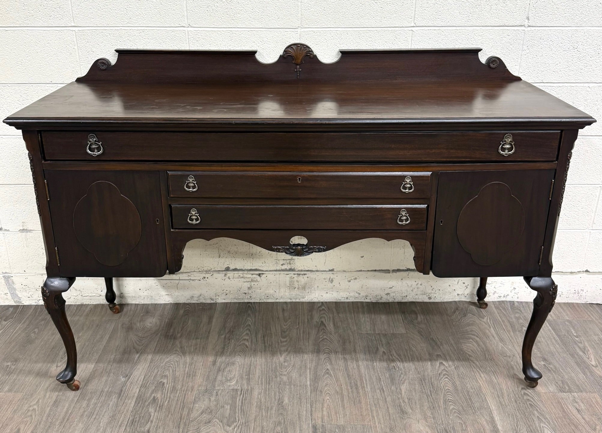 Vintage Georgian Revival Mahogany Sideboard Buffet Console