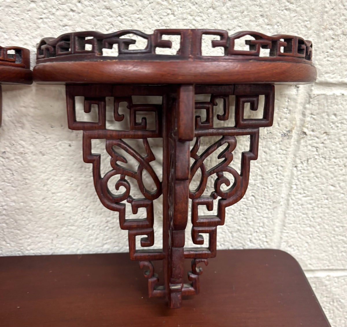 Vintage Chinese Chippendale Pierced Fretwork Wall Brackets - Pair