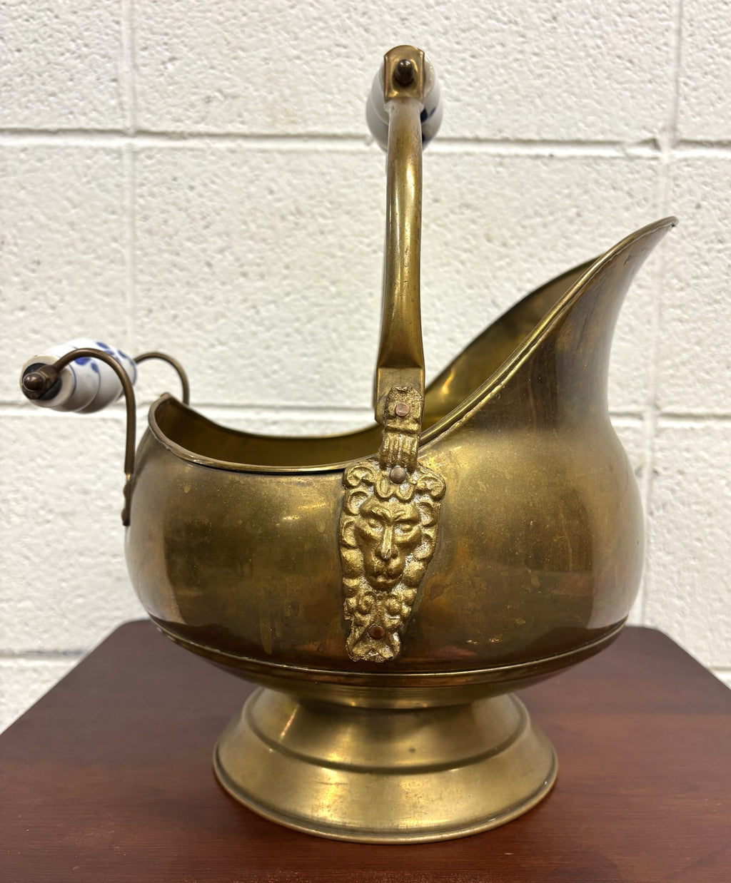 Vintage Brass Coal Scuttle with Lion Head Accents