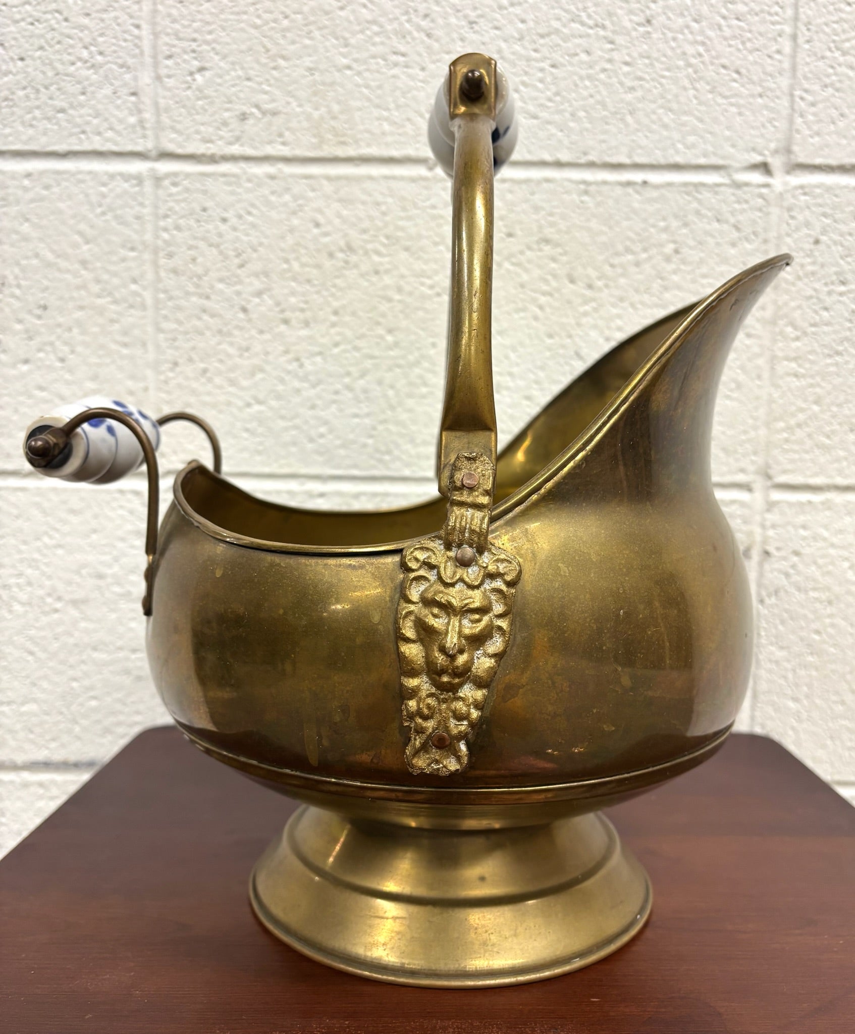 Vintage Brass Coal Scuttle with Lion Head Accents