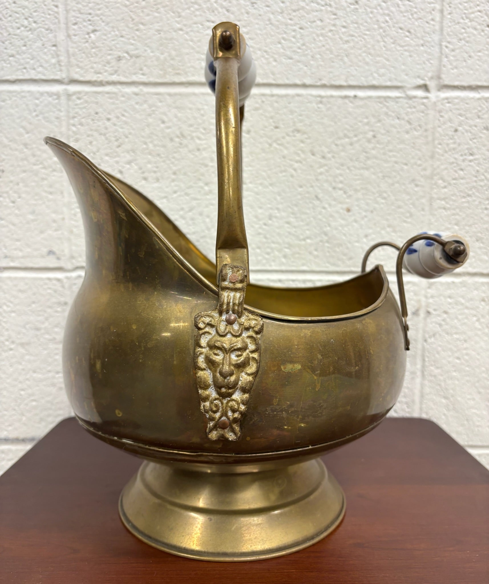 Vintage Brass Coal Scuttle with Lion Head Accents