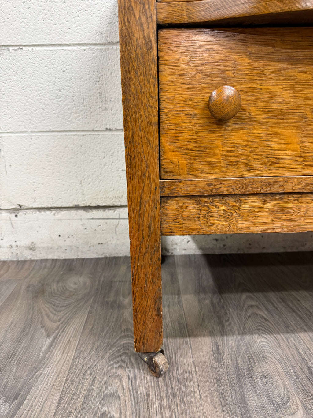 Antique Mission Arts and Crafts Tiger Oak Server Bureau Sideboard Buffet