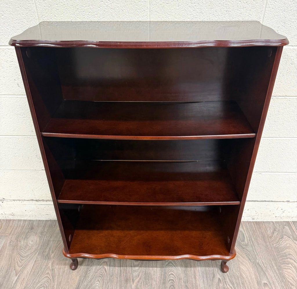 Vintage Queen Anne Style Mahogany Bookshelf Bookcase