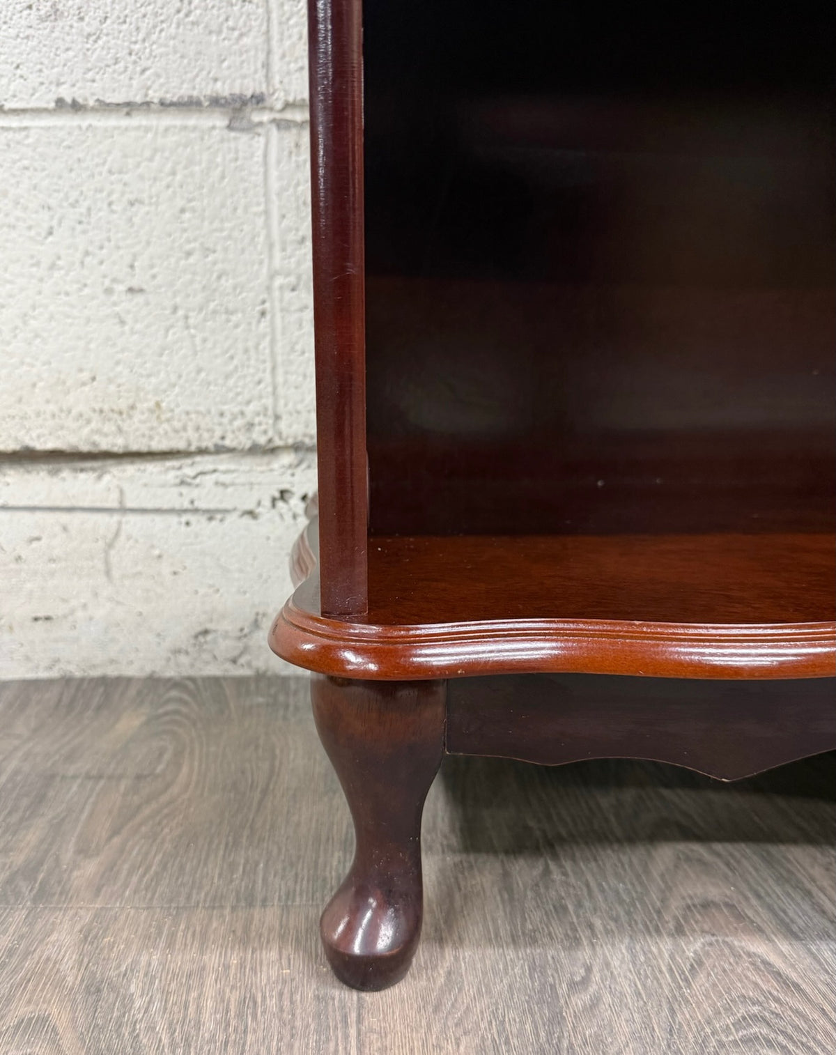 Vintage Queen Anne Style Mahogany Bookshelf Bookcase