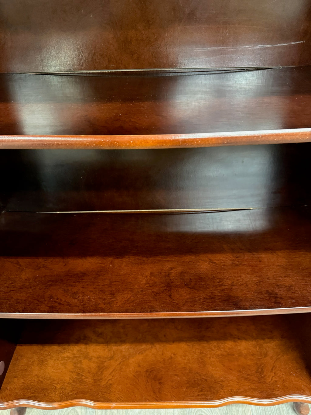 Vintage Queen Anne Style Mahogany Bookshelf Bookcase