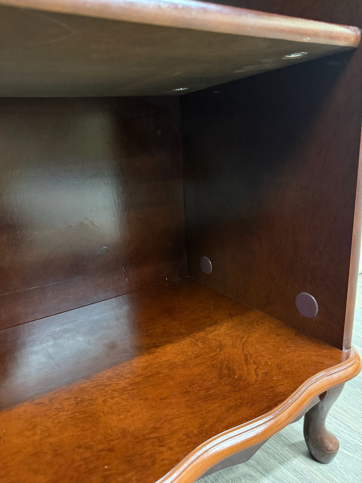 Vintage Queen Anne Style Mahogany Bookshelf Bookcase
