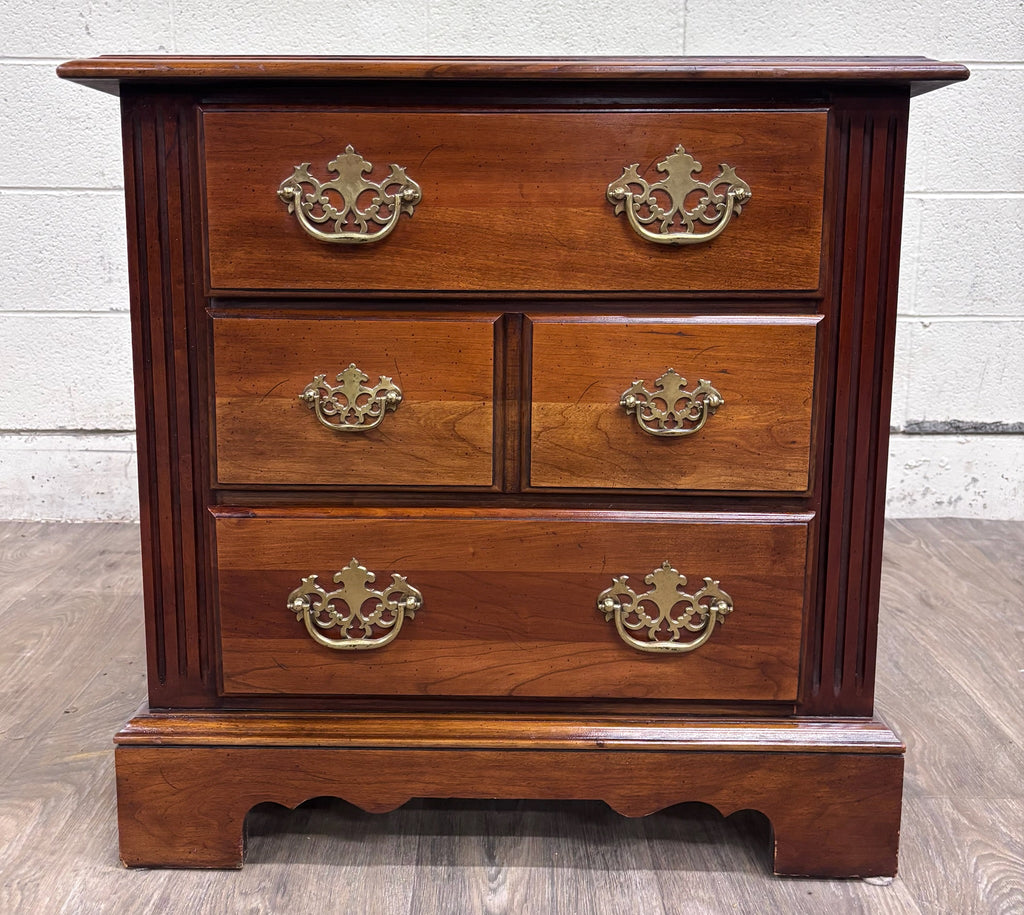 Vintage Broyhill Premier Four Drawer Bachelor’s Chest Nightstand