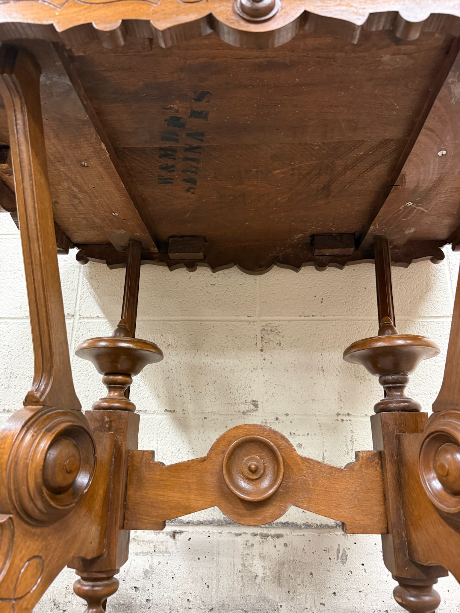 Antique W & M Salmans Victorian Eastlake Carved Oak Trestle Base Library Table
