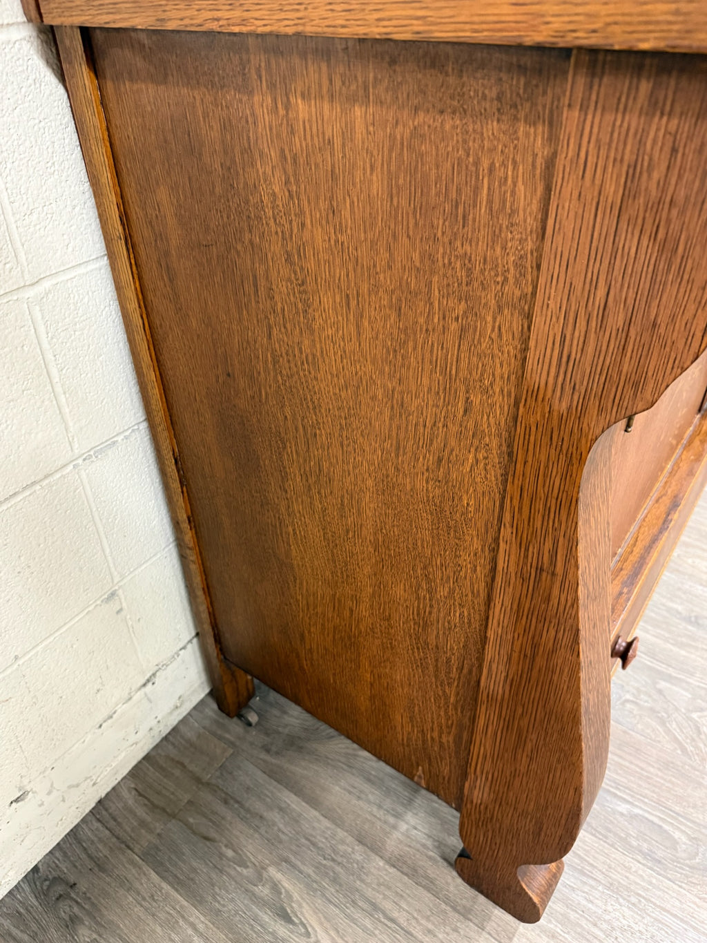 Antique Empire Quarter Sawn White Tiger Oak Sideboard Server Buffet