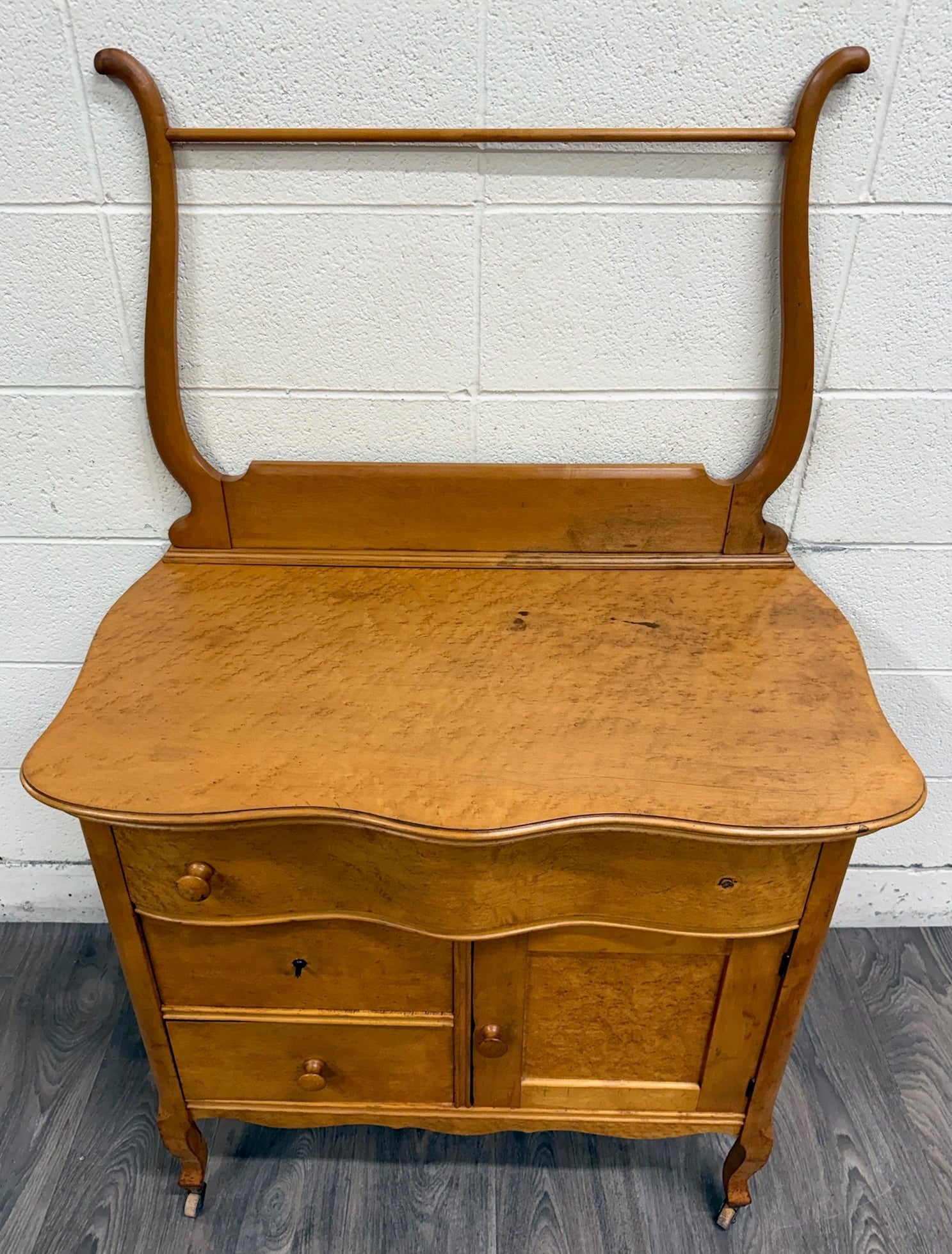 Antique Victorian or Edwardian Birdseye Maple Washstand Cabinet Commode Dry Sink