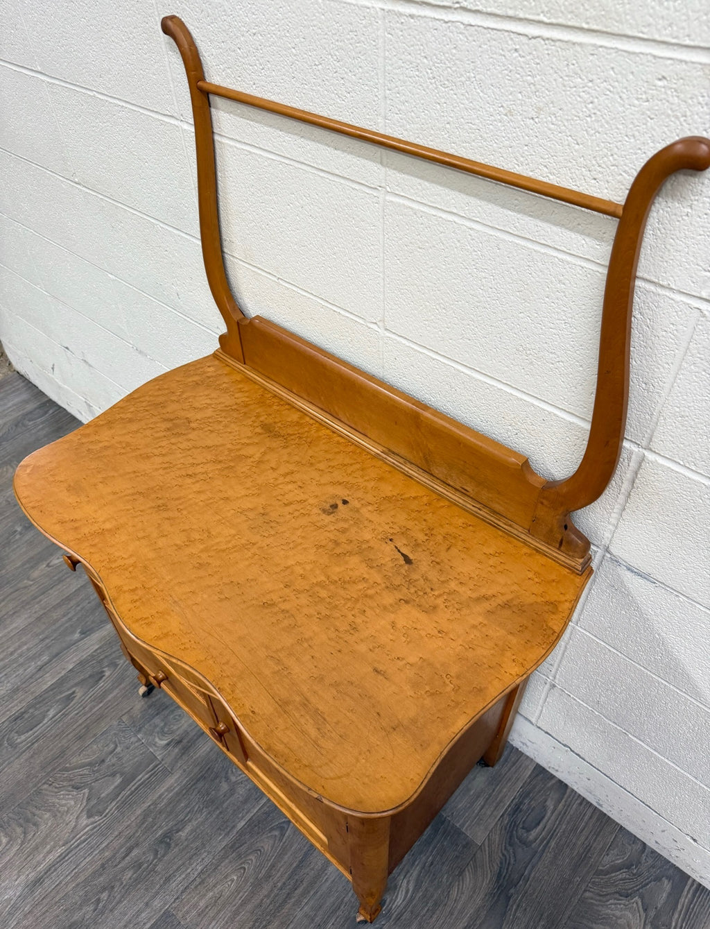 Antique Victorian or Edwardian Birdseye Maple Washstand Cabinet Commode Dry Sink