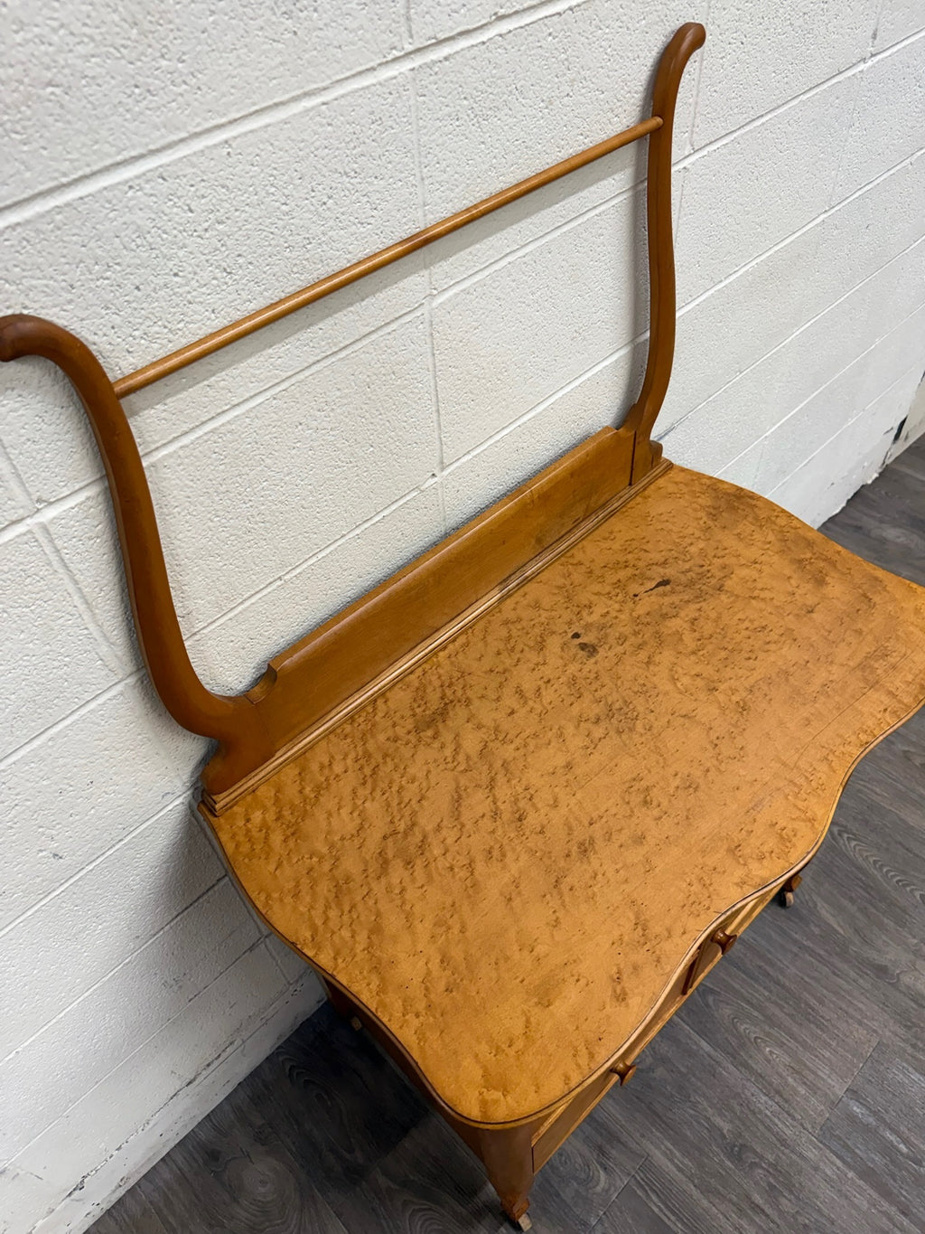 Antique Victorian or Edwardian Birdseye Maple Washstand Cabinet Commode Dry Sink