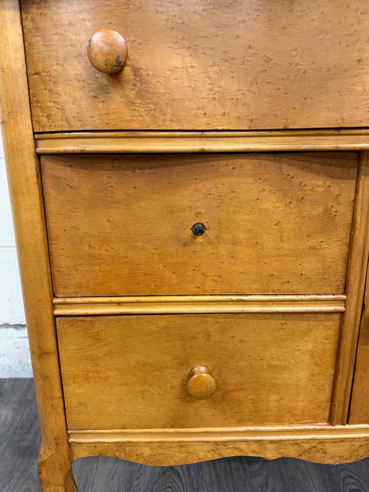 Antique Victorian or Edwardian Birdseye Maple Washstand Cabinet Commode Dry Sink