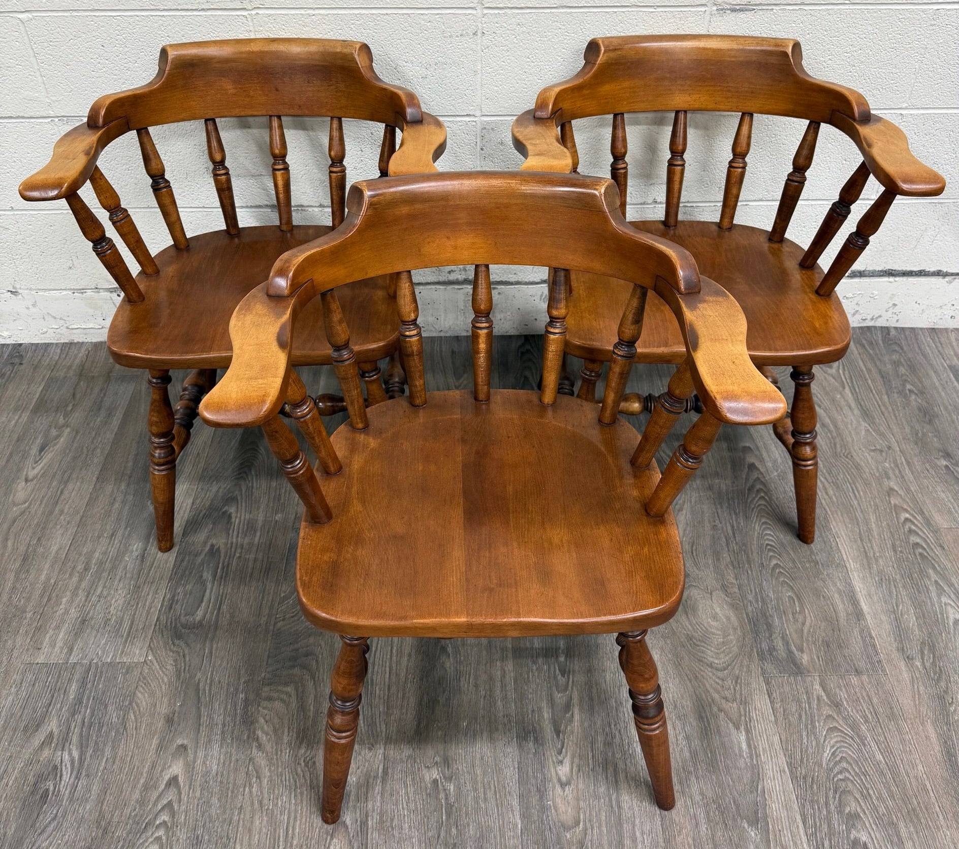 VTG Sprague & Carleton Colonial Revival Solid Maple Barrel Back Captain Chairs
