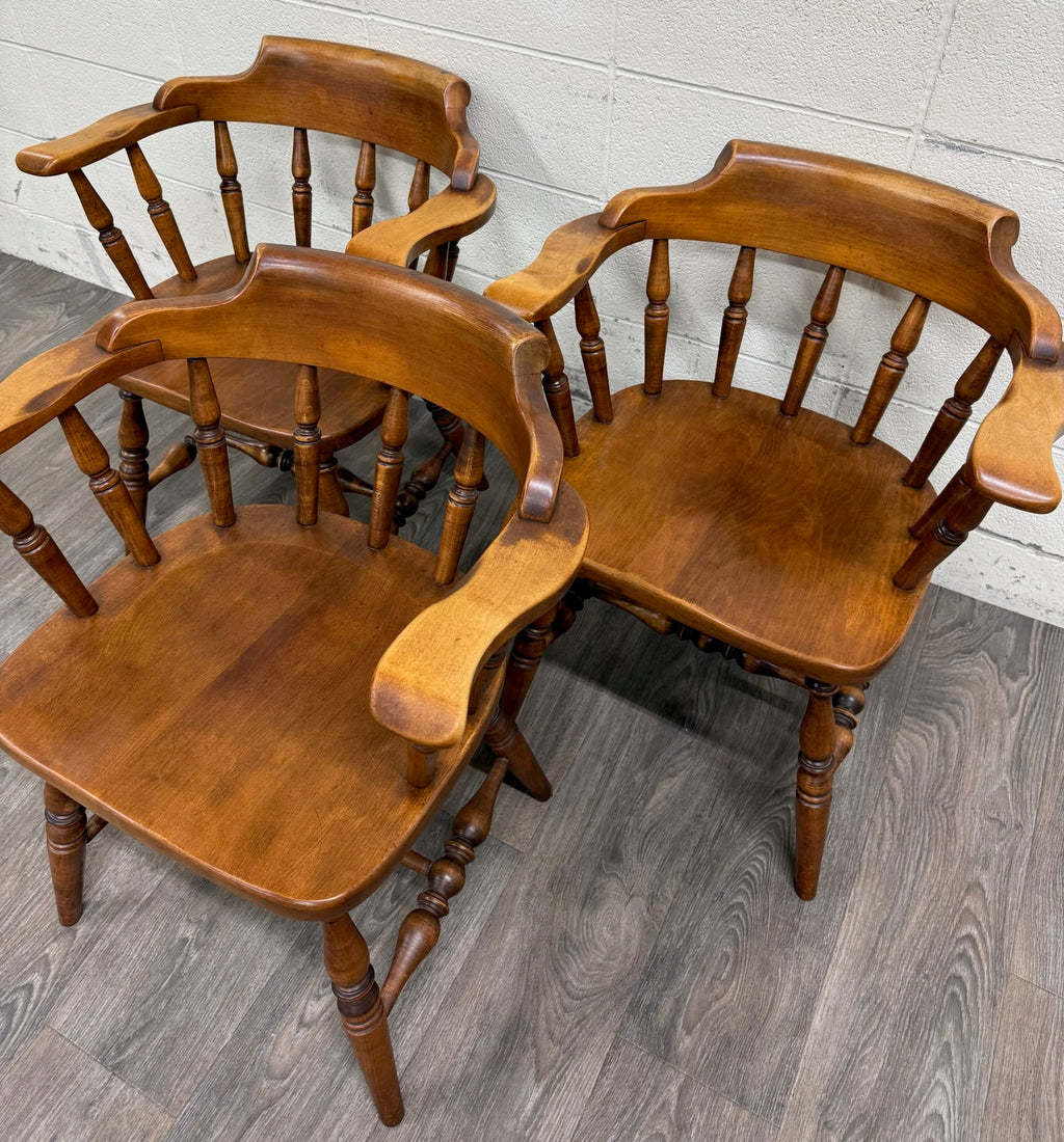 VTG Sprague & Carleton Colonial Revival Solid Maple Barrel Back Captain Chairs