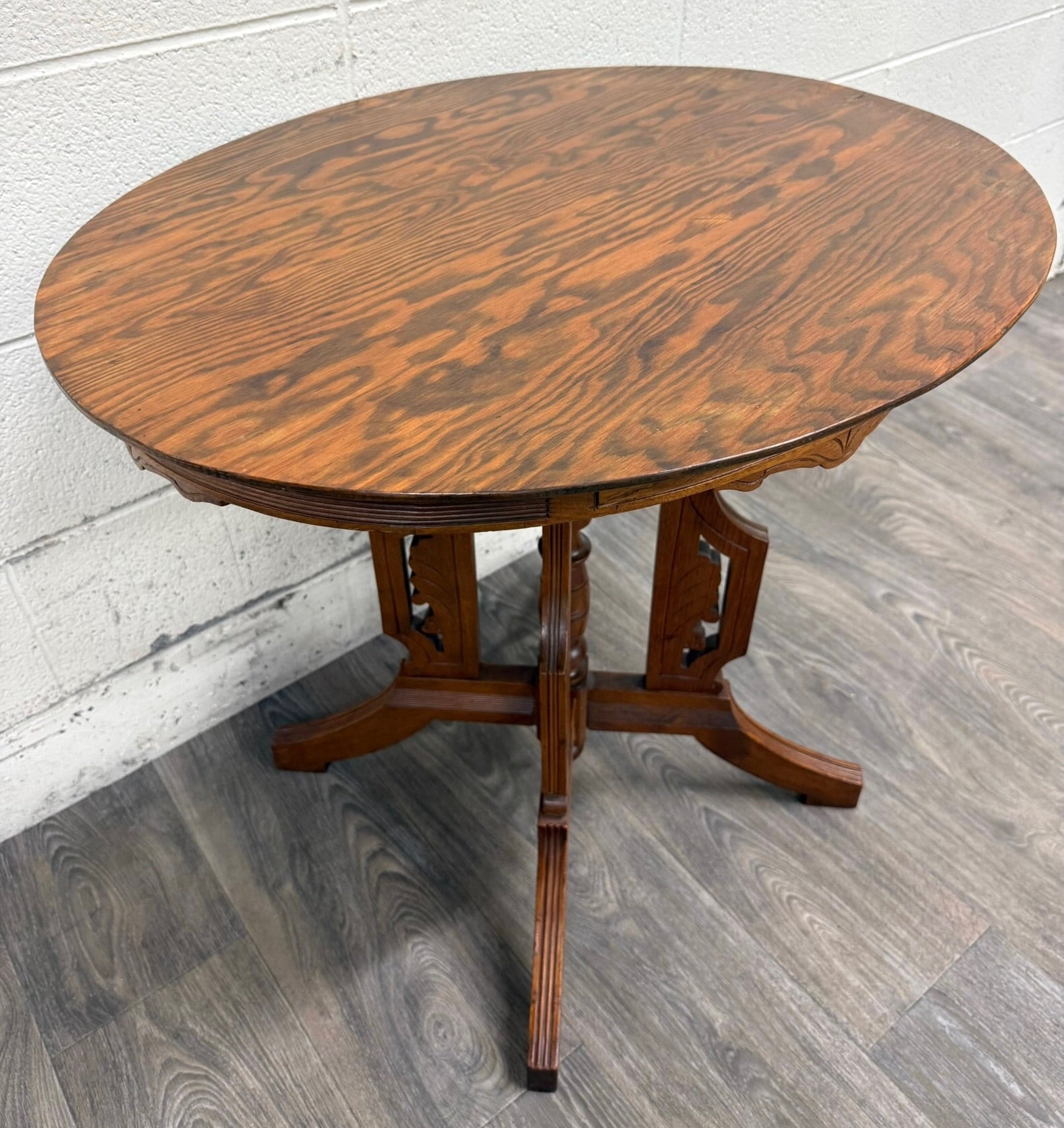 Antique Victorian Eastlake Quarter Sawn Tiger Oak Parlor Table