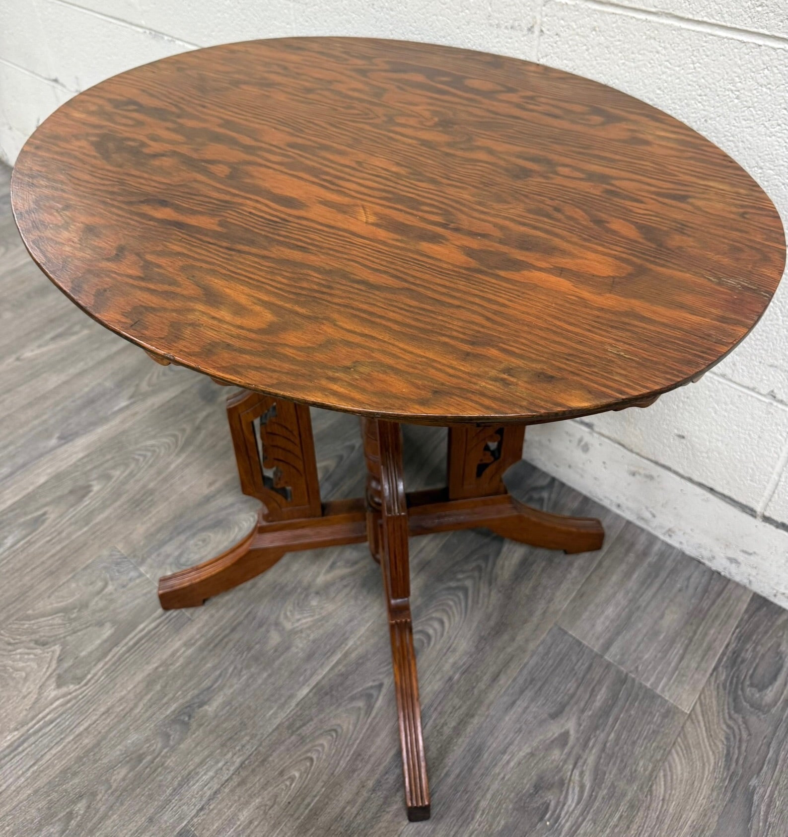 Antique Victorian Eastlake Quarter Sawn Tiger Oak Parlor Table