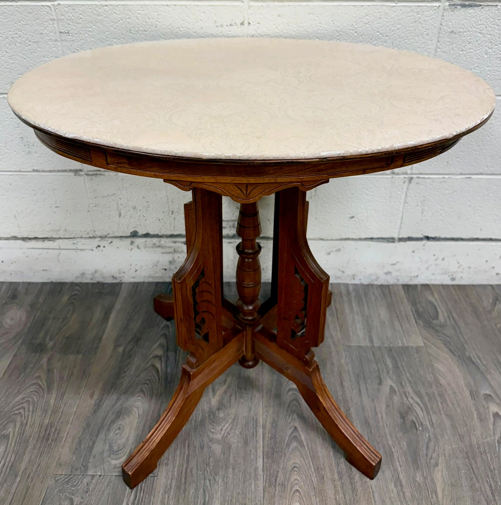Antique Victorian Eastlake Quarter Sawn Tiger Oak Parlor Table