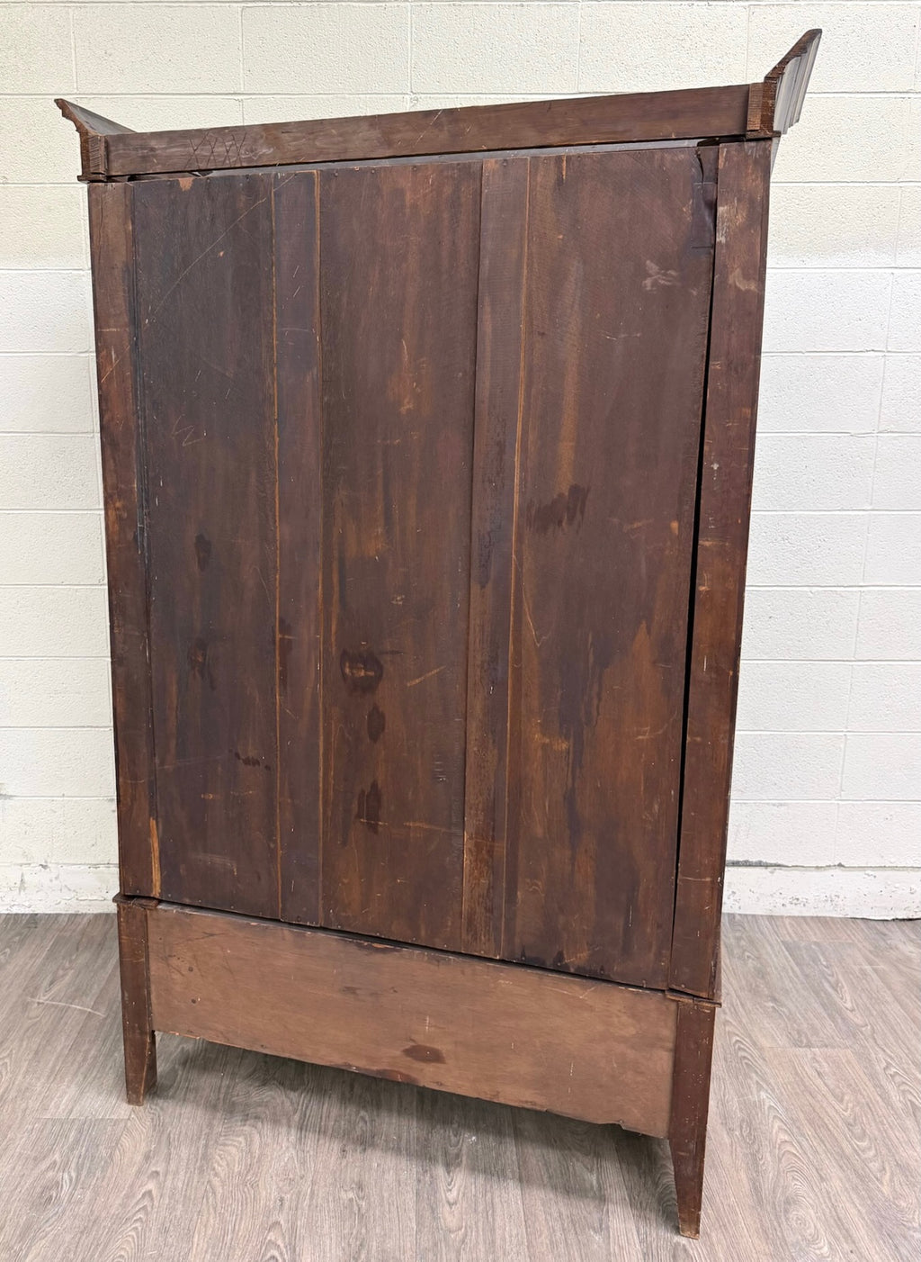 Antique Early 20th Century Edwardian Mahogany Wardrobe with Oval Mirror Door
