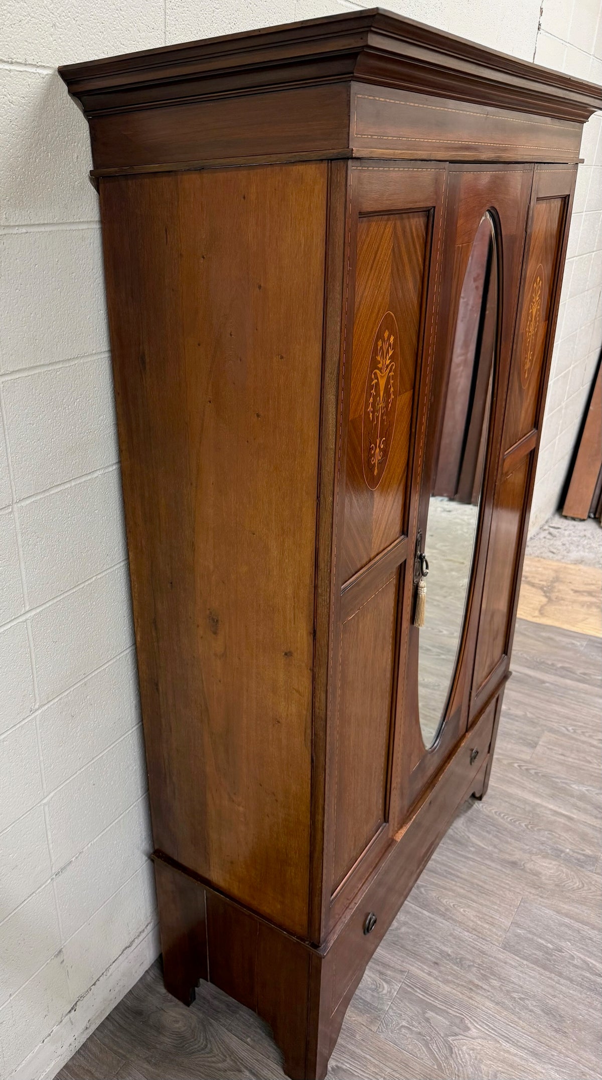 Antique Early 20th Century Edwardian Mahogany Wardrobe with Oval Mirror Door
