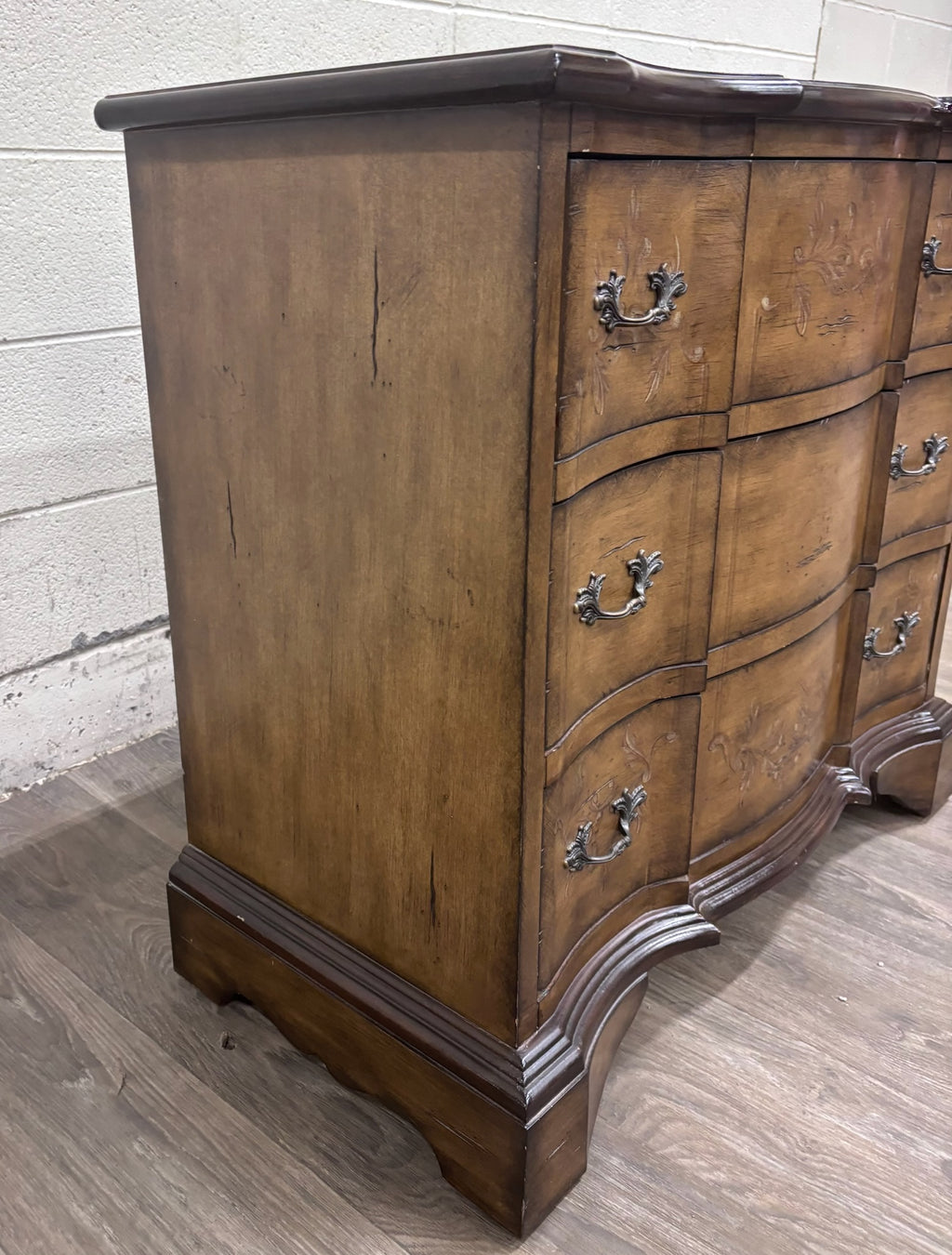 French Provincial Style Serpentine Front Three Drawer Bombe Chest